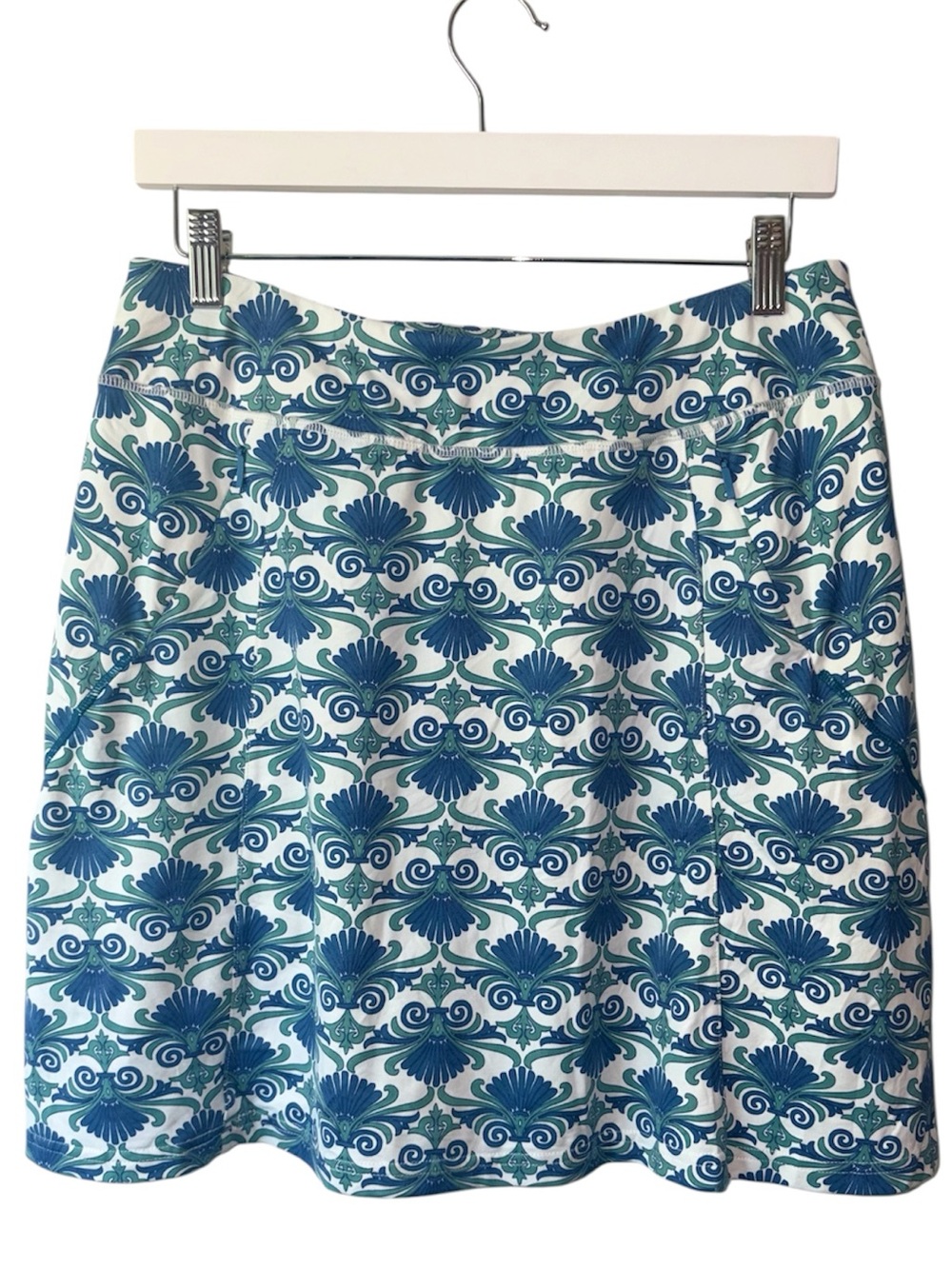 Title Nine Blue Green Tile Print Performance Stretch Skirt Women’s Medium Active